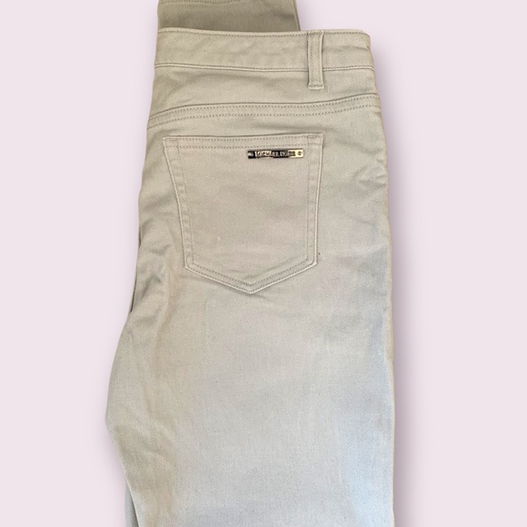 Michael Kors - Picture 2 of 6